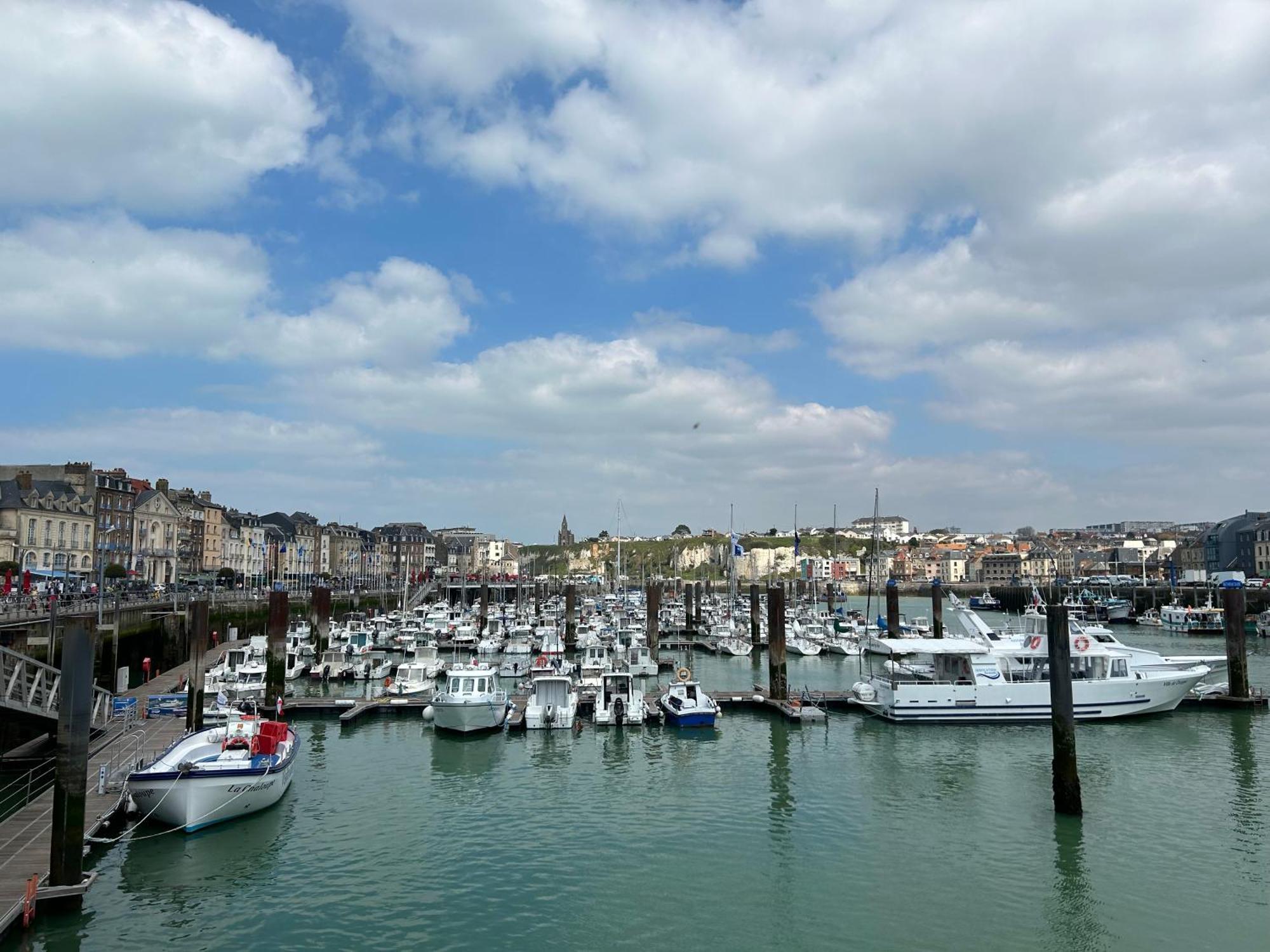 Le Dieppe Harbour - Ideal Loisirs Et Teletravail Leilighet Eksteriør bilde